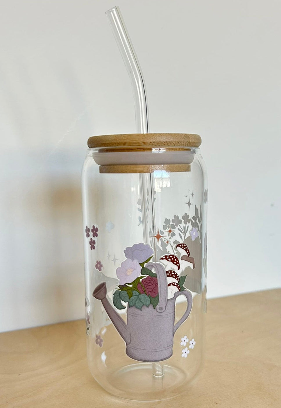 Snail Watering Can Toadstools Glass Tumbler 17oz Straw
